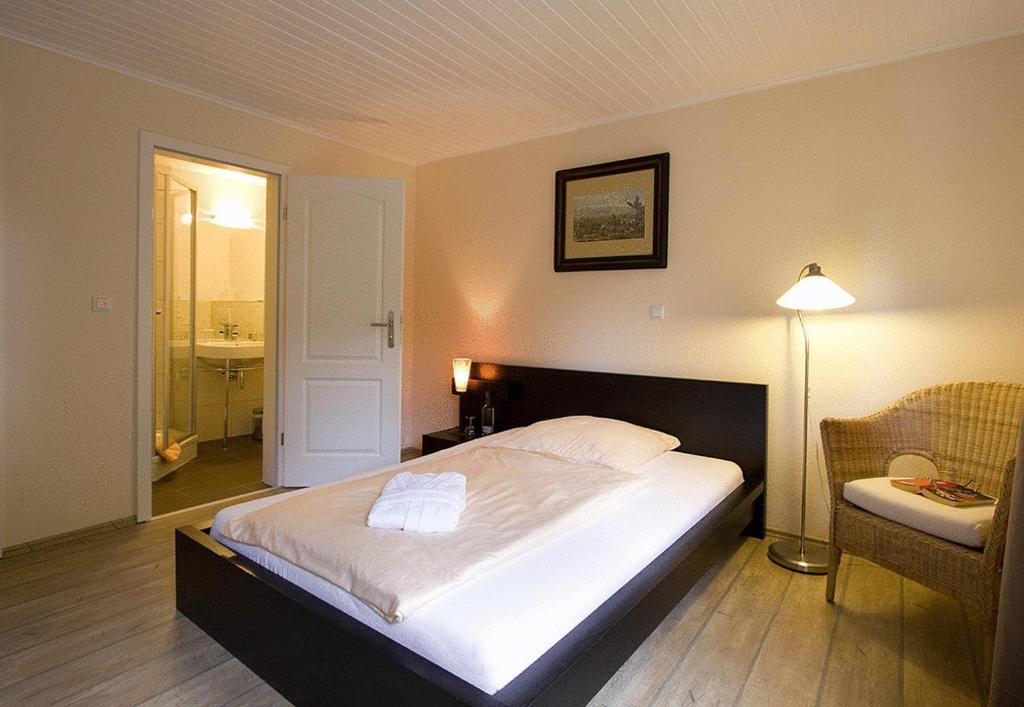 Heidehotel Gut Landliebe Hermannsburg Bagian luar foto